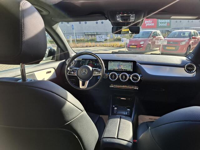 Mercedes-Benz GLA-KLASSE 250 e Business Solution Luxury Limited