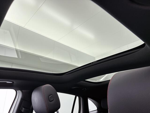 Mercedes-Benz GLA-KLASSE 200 Business Solution AMG | Panoramadak | Achteruitrijcamera | Multibeam Koplampen | Memory Stoelen | Inclusief 24 maanden MB Certified garantie voor Europa.