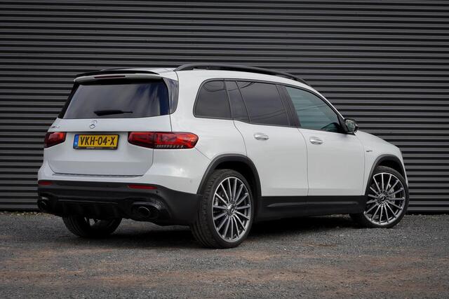 Mercedes-Benz GLB-Klasse AMG 35 4M Premium+ / Grijs Kenteken / Excl BTW / Burmester / Pano / 21''