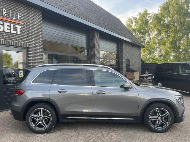 Mercedes-Benz GLB-Klasse 250 4MATIC Premium Plus AMG