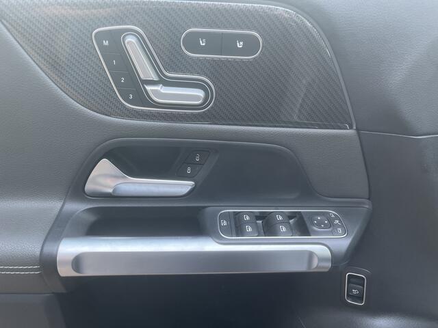 Mercedes-Benz GLB-Klasse 250 4MATIC Premium Plus AMG