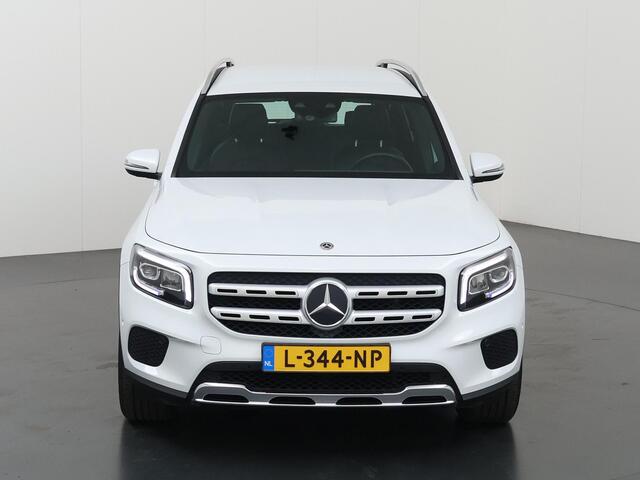 Mercedes-Benz GLB-Klasse 200 Business Solution Luxury | Achteruitrijcamera | Widescreen | Stoelverwarming | Sfeerverlichting |