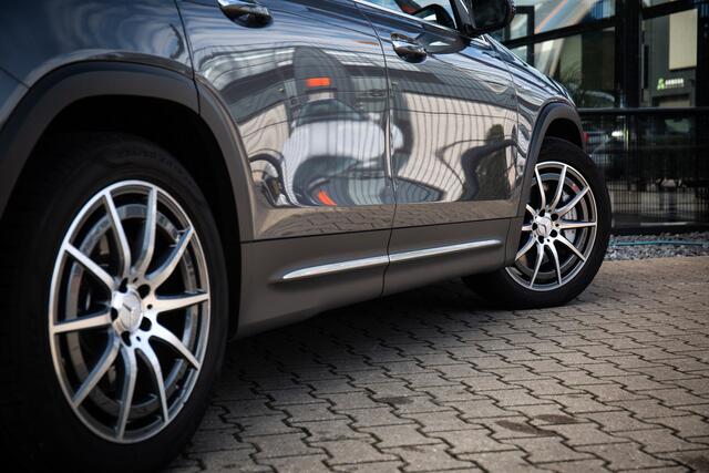 Mercedes-Benz GLB-Klasse AMG 35 4MATIC , Panoramadak, Memory seats, AMG-interieur, Sfeerverlichting