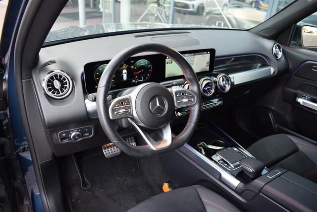 Mercedes-Benz GLB-Klasse 200 Business Solution AMG | Leer/ Alcantara | Ambiant | Stoelverw. | Camera