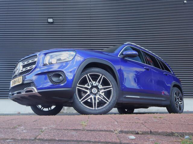 Mercedes-Benz GLB-Klasse 200 Premium | Clima | Cruise | Navi Full Map | Dealer onderhouden | Stof/Leder | LED | Comfortstoel+Verwarming | PDC V+A+Cam | Trekhaak |