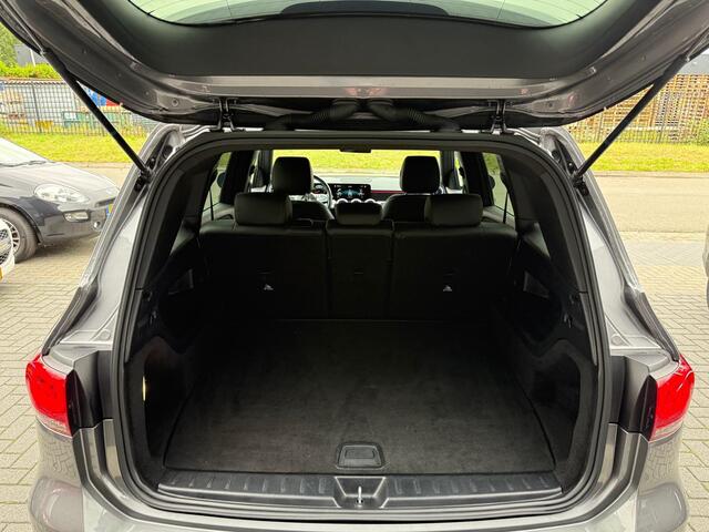 Mercedes-Benz GLB-Klasse 200 Premium Plus | 2E EIGENAAR | 12MND GARANTIE | DAB | CARPLAY | LED | NAVI | TREKHAAK | CRUISE | LMV | AMG LINE |