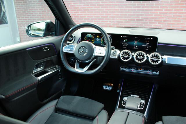 Mercedes-Benz GLB-Klasse 200 Business Solution AMG 7p. | Pano | Sfeer | Carplay |