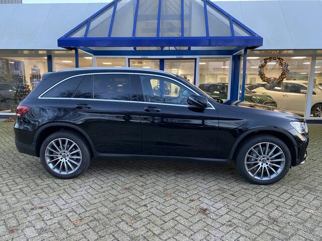Mercedes-Benz GLC-KLASSE 300e 4M Bns Sol. AMG