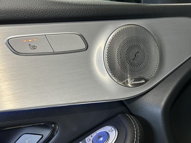 Mercedes-Benz GLC-KLASSE 300e AMG // Panoramadak // Burmester // 360 Camera // Keyless // Carbon // Sfeerverlichting // Carplay