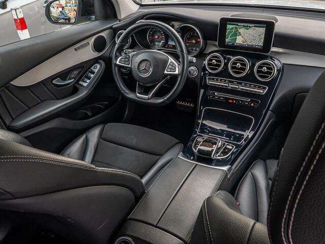 Mercedes-Benz GLC-KLASSE 250 4MATIC Sport Edition Premium AMG CAMERA NIGHT PAKKET 19 INCH HIGH LED TREEPLANKEN