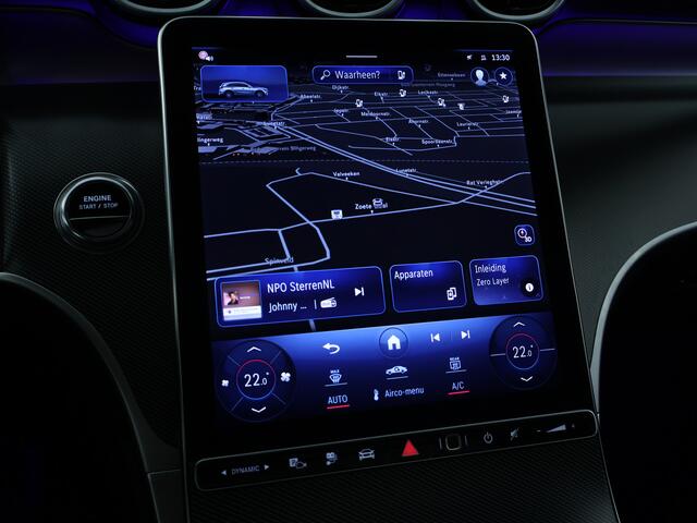 Mercedes-Benz GLC-KLASSE 300 e 4MATIC AMG Plug-In Hybride | AMG Line | Night Pakket | Panorama Schuif-Kanteldak | Trekhaak. Inclusief 24 maanden MB Certified garantie voor Europa.