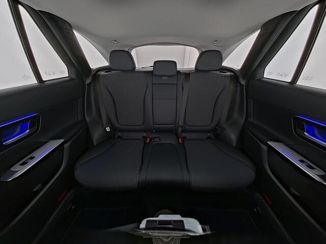 Mercedes-Benz GLC-KLASSE 220d 4MATIC Avantgarde Distronic Rijassistentiepakket Plus MBUX Navigation Premium Memory Pakket 19 Inch