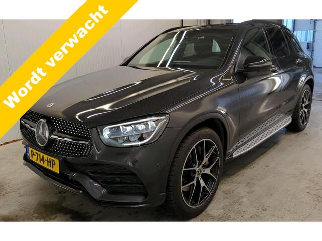Mercedes-Benz GLC-KLASSE 200 4MATIC Premium Plus AMG Navigatie Trekhaak Panoramadak 360 Camera Elek Stoelen + Verwamring 20 Inch Velgen Keyless DAB Carplay NL Auto