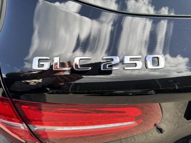Mercedes-Benz GLC-KLASSE 250 4MATIC Bns S.AMG