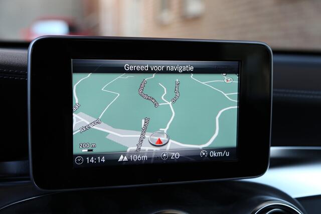 Mercedes-Benz GLC-KLASSE 250 4MATIC Premium Distronic 360view Leer LED