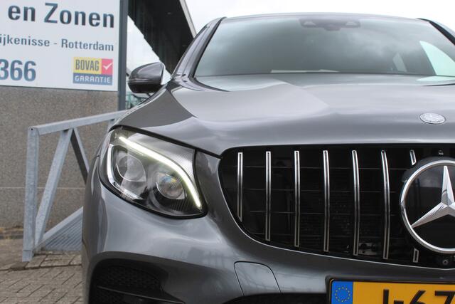Mercedes-Benz GLC-KLASSE Coupé 250 4MATIC Schuif-kantel dak/AMG pakket/360° camera/Elektrisch verstelbare stoelen met memory/Stoelverwarming voor en achter/Dodehoek detectie/Navigatie/Apple carplay/Parkeersensoren rondom/Adaptive cruise control/Elektrische achterklep/Infotainment