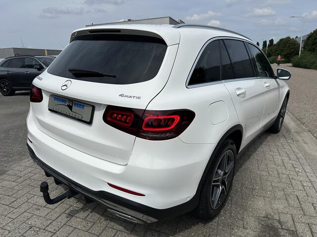 Mercedes-Benz GLC-KLASSE 200 4MATIC AMG Line Pano-Dak | Trekhaak | Elekt. Klep | Stoelverw.