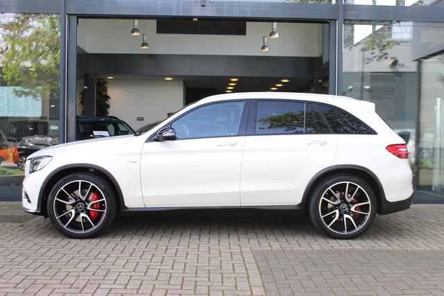 Mercedes-Benz GLC-KLASSE AMG 43 4MATIC Mercedes-Benz GLC 43 AMG 4MATIC BURMESTER / PANODAK / HEAD UP / LEDER / ADAPT. CRUISE / ASSISTANCE PACK / PDC / CAMERA / TREKHAAK / PRIVACY GLAS / 21 INCH