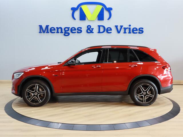 Mercedes-Benz GLC-KLASSE 300e 4MATIC Business Solution AMG Line | LED | Burmester | Panorama | 360 Camera | Stoelverwarming | Sfeer | Apple Carplay Android Auto | Isofix | NAP |