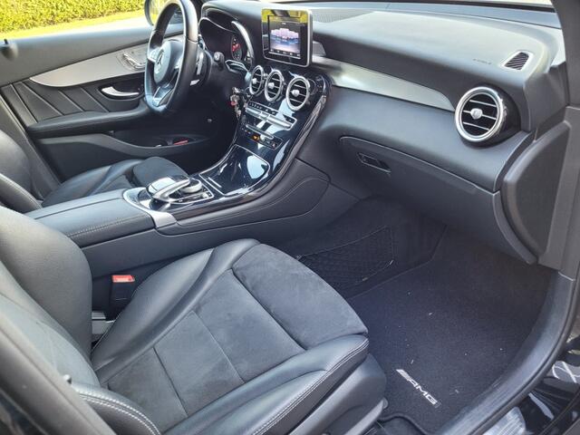 Mercedes-Benz GLC-KLASSE 250 4 MATIC AMG LINE 210 pk met trekhaak.