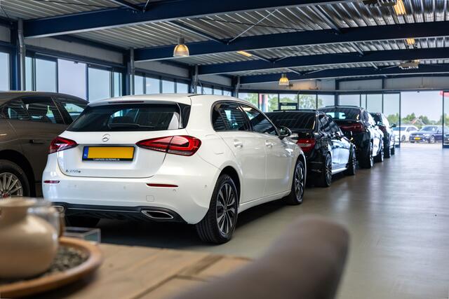 Mercedes-Benz GLC-KLASSE 300e 4MATIC Bus. Solution LEDER MEMORY PANORAMADAK BURMESTER SFEER KEY-LESS GO VIRTUAL CARPLAY 360-CAMERA