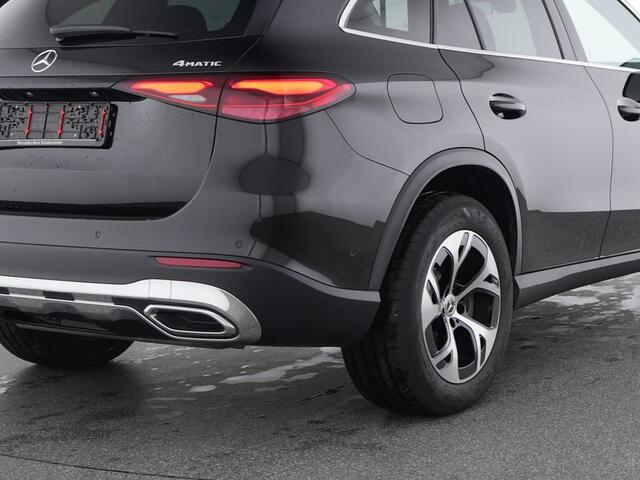 Mercedes-Benz GLC-KLASSE 300 e 4MATIC Plug-In Hybride Avangarde Advanced Plus | Panoramma Schuif-Kanteldak | Trekhaak | Stuur en Stoelverwarming. Inclusief 24 maanden MB Certified garantie voor Europa.