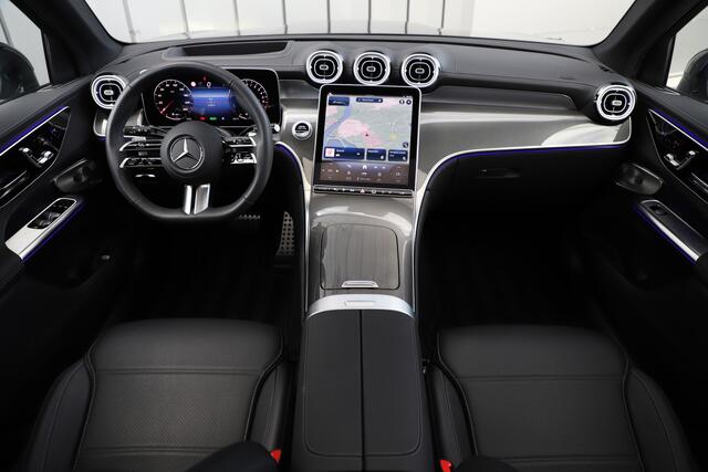Mercedes-Benz GLC-KLASSE 400e AMG 4-Matic | 381PK | Head-up | Massage | Burmester | Sfeerverlichting | Digital-light | Stoelventilatie | Memory | Air-balance | 2024.