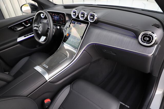 Mercedes-Benz GLC-KLASSE 400e AMG 4-Matic | 381PK | Pano | Massage | Keyles-go | Head-up | Sfeerverlichting | Burmester | Distronic+ | Memory | Stoelkoeling | 2024.