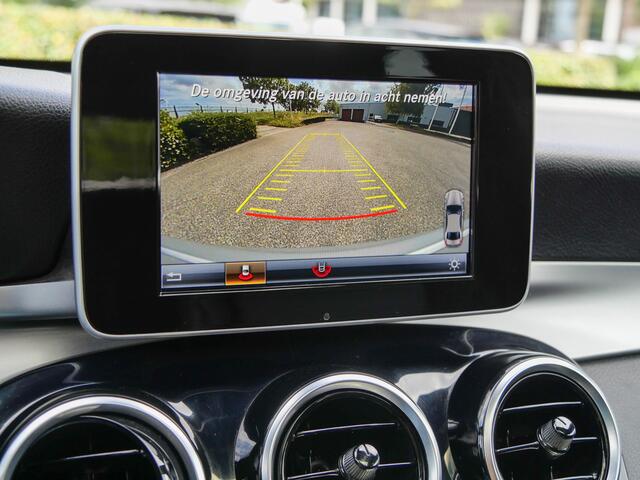 Mercedes-Benz GLC-KLASSE Coupé 250 4MATIC Business Solution AMG | PANODAK | CAMERA | NAVIGATIE |