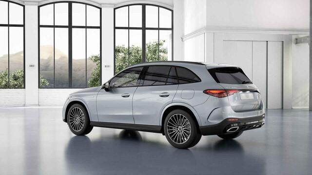 Mercedes-Benz GLC-KLASSE 300e 4MATIC Sport Edition | Panoramaschuifdak | Premium pakket | Nightpakket | 360° camera | Dodehoekassistent | DIGITAL LIGHT |