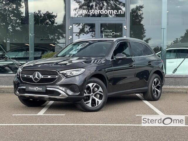 Mercedes-Benz GLC-KLASSE 300e 4MATIC AVANTGARDE line l MBUX l Niveau Regeling l LED adaptief l Sfeerverlichting l Elektr. bed. achterklep l Stoelverwarming l Smartphone integratiepakket l Parkeerpakket l Draadloos opladen voor telefoon l Airconditioning lSpiegel pakket l Camera l