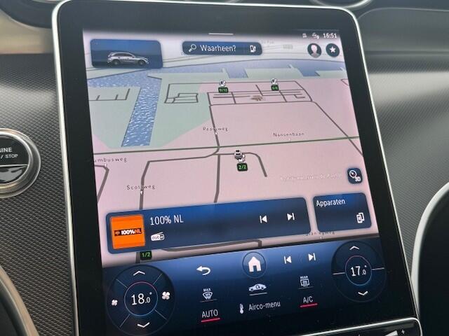 Mercedes-Benz GLC-KLASSE 300e 4MATIC AVANTGARDE line l MBUX l Niveau Regeling l LED adaptief l Sfeerverlichting l Elektr. bed. achterklep l Stoelverwarming l Smartphone integratiepakket l Parkeerpakket l Draadloos opladen voor telefoon l Airconditioning lSpiegel pakket l Camera l