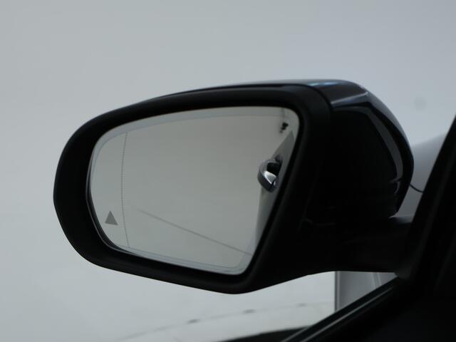 Mercedes-Benz GLC-KLASSE Coupé 300 4MATIC | 360°-camera | Schuifdak | Distronic | Apple Carplay | Sfeerverlichting | Inclusief 24 maanden MB Certified garantie voor Europa.