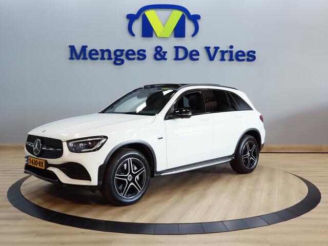Mercedes-Benz GLC-KLASSE 300e 4MATIC Premium Plus AMG Airco ECC | Panorama | Trekhaak | Virtual | 360 Camera | Cruise Control | Matrix LED | Isofix