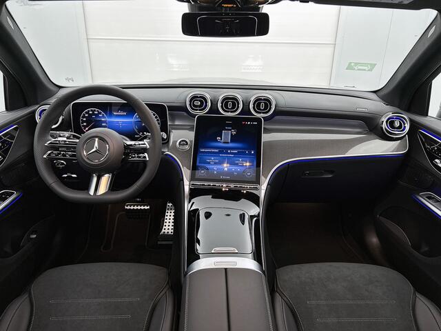 Mercedes-Benz GLC-KLASSE 300e 4MATIC Sport Edition | Premium pakket | Trekhaak | Nightpakket | MBUX Augmented Reality | 360°-camera | Smartphone-integratie | KEYLESS GO-comfortpakket | Panoramaschuifdak |