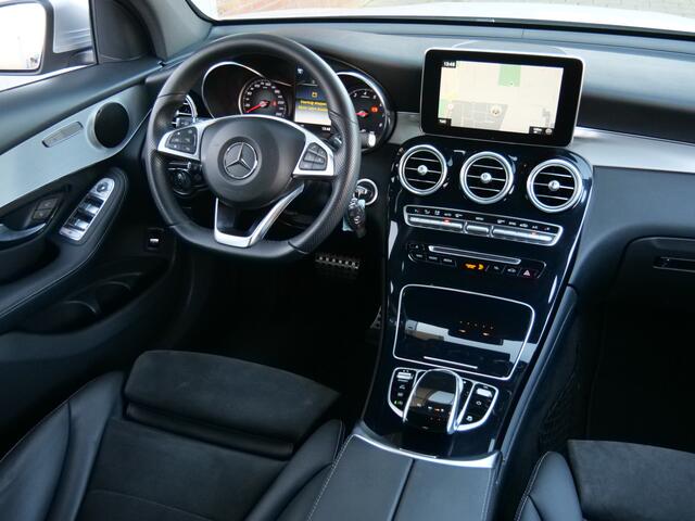 Mercedes-Benz GLC-KLASSE 250 211pk 4MATIC AMG-Line AUTOMAAT LED-koplampen / Trekhaak / AMG-Styling