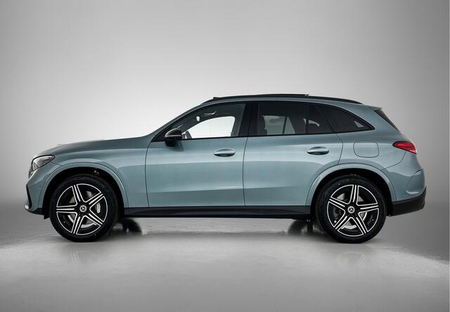 Mercedes-Benz GLC-KLASSE 300e 4MATIC Sport Edition | Premium pakket | Winter pakket | Nightpakket | Rijassistentiepakket Plus | Trekhaak | Digital Light | Smartphone integratie | Panoramaschuifdak | 360° camera |