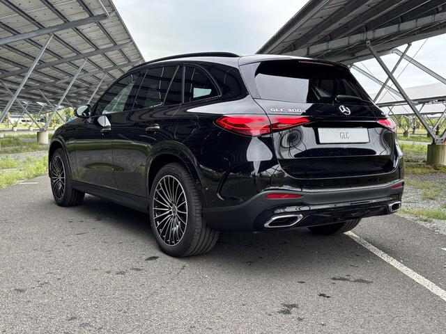 Mercedes-Benz GLC-KLASSE 300e 4MATIC Sport Edition | Night | Panoramaschuifdak | 360° camera | Dodehoekassistent | DIGITAL LIGHT | Trekhaak |