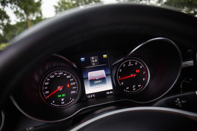 Mercedes-Benz GLC-KLASSE Coupé 250 4MATIC Prestige , AMG-styling, 360° camera, Burmester, schuif/kanteldak, Zwart/rood leder,