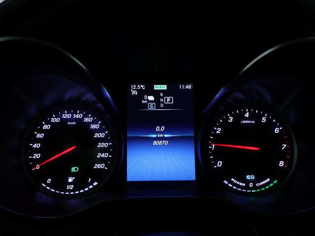 Mercedes-Benz GLC-KLASSE 300 e 4MATIC AMG Plug-In Hybride | Night Pakket | Panorama Schuif-Kanteldak | 20 Inch AMG Velgen | Inclusief 24 maanden MB Certified garantie voor Europa.