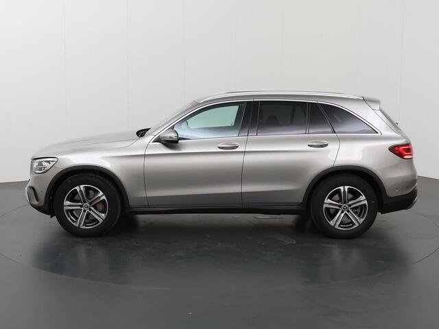 Mercedes-Benz GLC-KLASSE 200 4MATIC Premium | Stoelverwarming | Achteruitrijcamera | Widescreen | Sfeerverlichting |