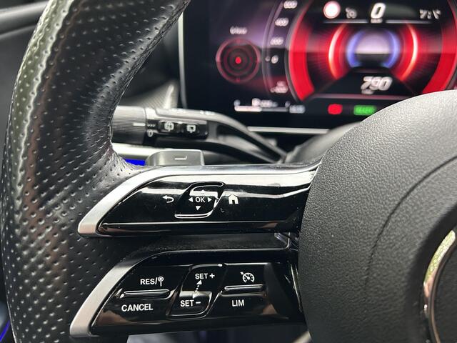 Mercedes-Benz GLC-KLASSE 300e 4MATIC AMG Line | Panoramadak | HUD |