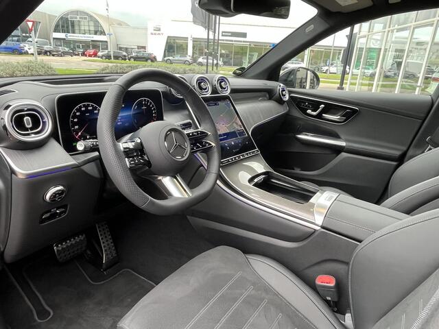 Mercedes-Benz GLC-KLASSE 300e 4MATIC AMG | Trekhaak | Panoramadak