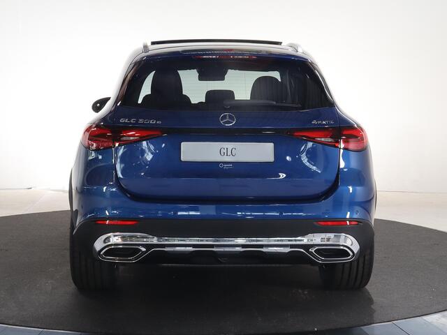 Mercedes-Benz GLC-KLASSE 300e 4MATIC Business Line | Panorama-schuifdak | Trekhaak | 360* camera | Stoelverwarming | Sfeerverlichting