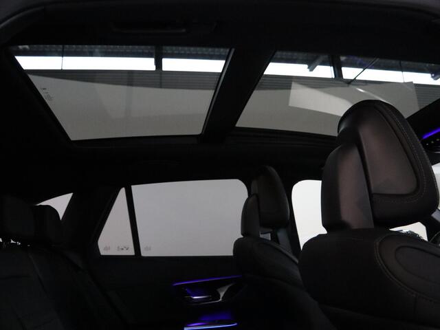 Mercedes-Benz GLC-KLASSE 300e 4MATIC Sport Edition | Panoramaschuifdak | Night | Premium pakket | 360° camera |