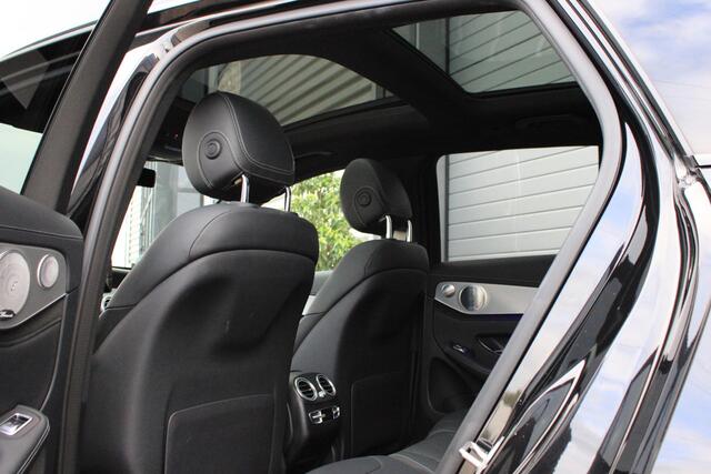 Mercedes-Benz GLC-KLASSE AMG 63 S 4M Premium Plus Pano | Distronic | Burmester | Memory | Camera | Memory | HeadUp | Airmatic | Multibeam LED | Dealer Onderhouden
