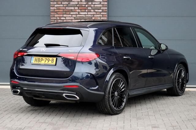 Mercedes-Benz GLC-KLASSE 400e 4MATIC AMG Line | Airmatic | Achterasbesturing | Distronic+ | Memory | Trekhaak | Digital Light | Surround Camera | Verwarmd Stuurwiel | Nightpakket |