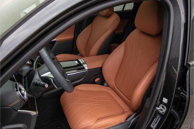 Mercedes-Benz GLC-KLASSE Coupé 300e 4MATIC AMG Premium, Pano, Nightpack, Leder Exclusief, 2024