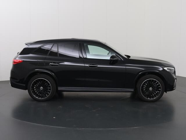 Mercedes-Benz GLC-KLASSE 300e 4MATIC AMG Line | Nappaleder bruin | Burmester | Carbon | Winter pakket | Night pakket | Panoramadak | Trekhaak |