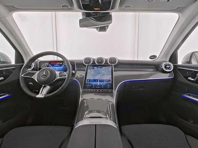 Mercedes-Benz GLC-KLASSE 300 e 4MATIC Plug-In Hybride Trekhaak | Panorama Schuif-Kanteldak | Memory Voorstoelen | Stuur en Stoelverwarming. Inclusief 24 maanden MB Certified garantie voor Europa.